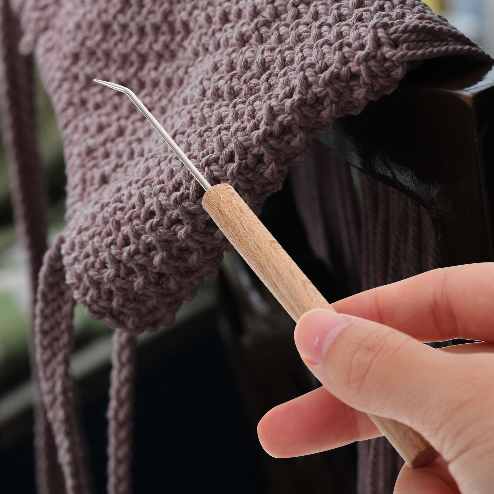 1 قطعة من خطافات الكروشيه المر - مراجعة Wooden Crochet Hooks Ergonomic Handle وسعره